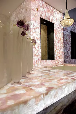 Crystal Pink Precious Stone Crystal Pink Precious Stone