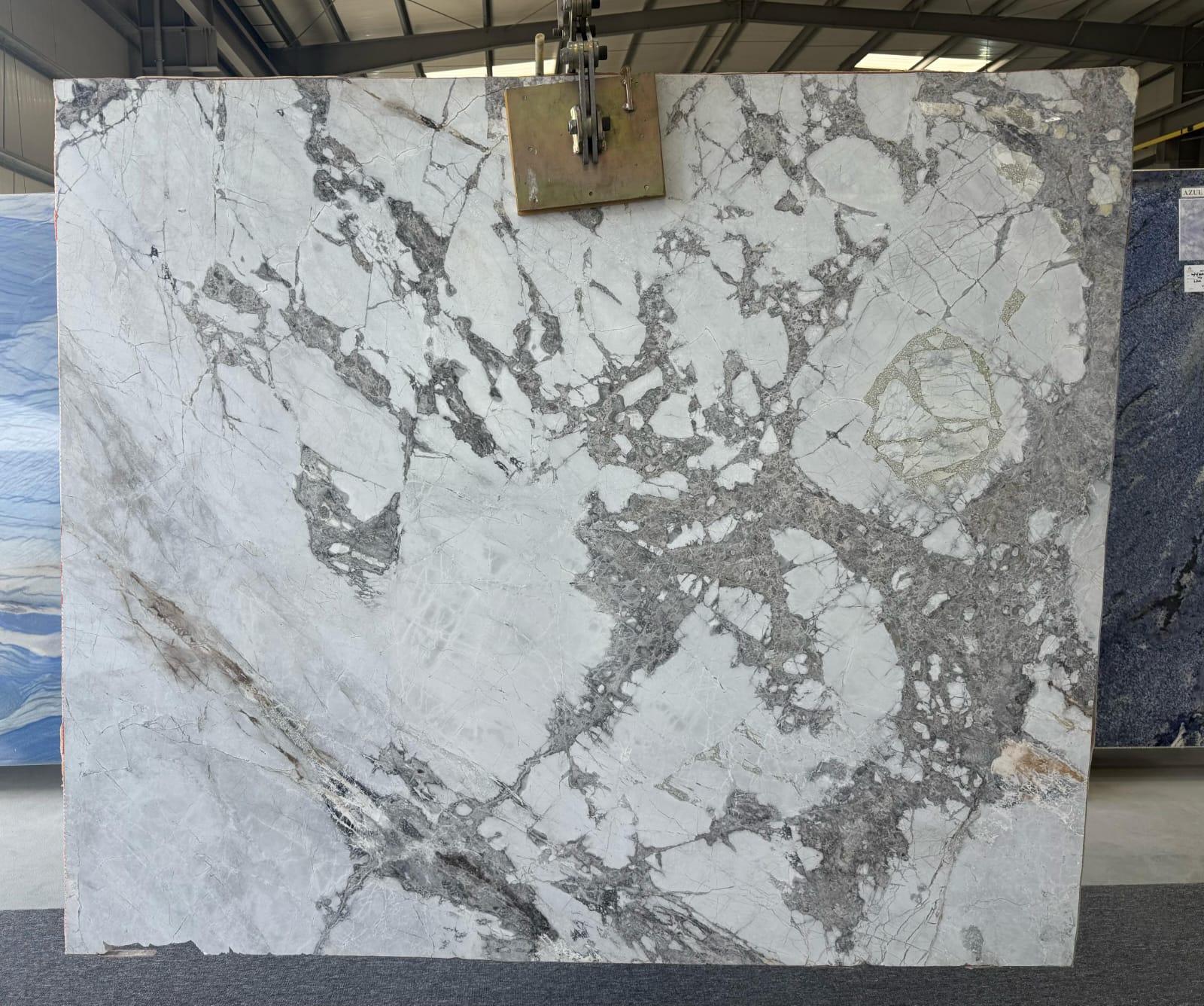 Iceberg Maple Marble Iceberg Maple Marble